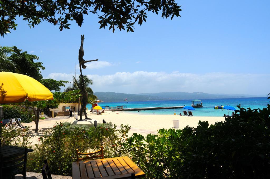 Doctors Cave Beach Hotel Montego Bay Eksteriør billede